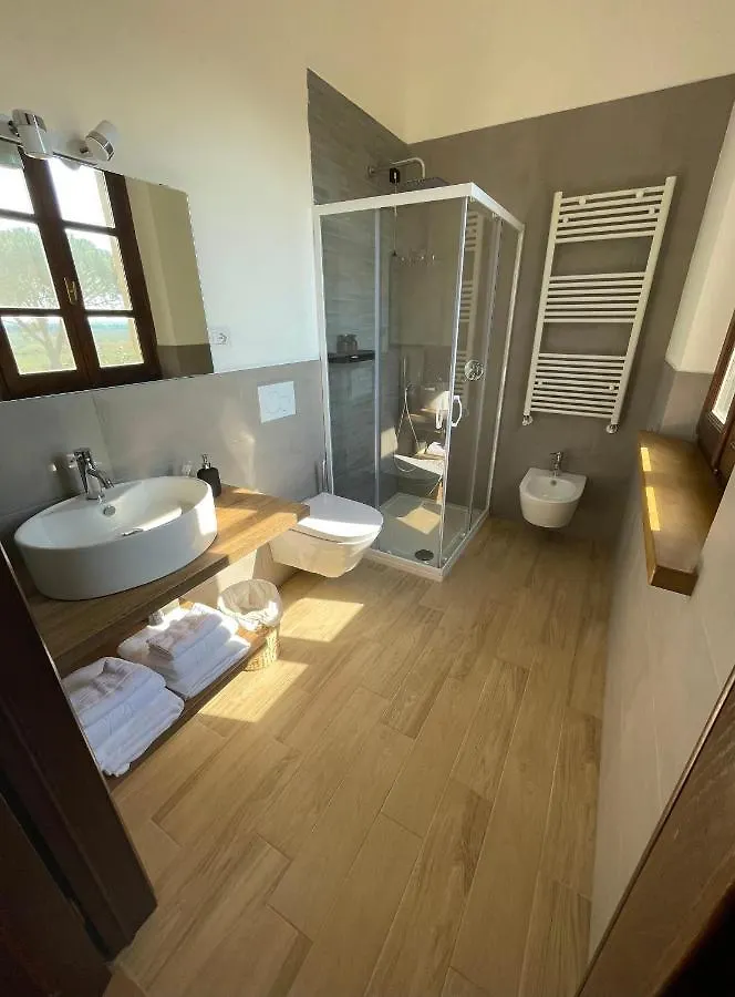 Podere Al Fico B&B Collemezzano Bed & Breakfast